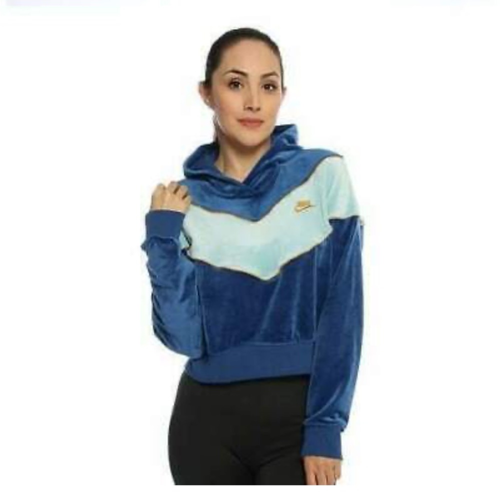 Nike Sportswear Heritage Crop Velvet Hoodie in Blue Size Medium